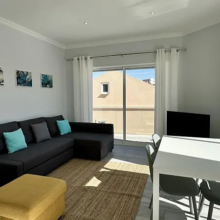 Apartman Hibisco 2 - Shared Pool - 8 Guests - Albufeira