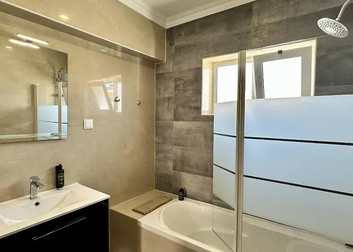 Hibisco 2 - Shared Pool - 8 Guests - Albufeira Daire *