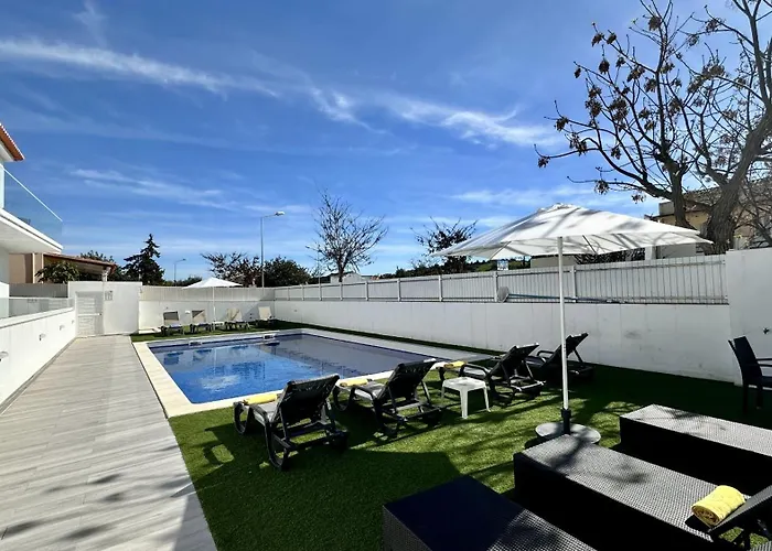 Hibisco 2 - Shared Pool - 8 Guests - Albufeira * Albufeira