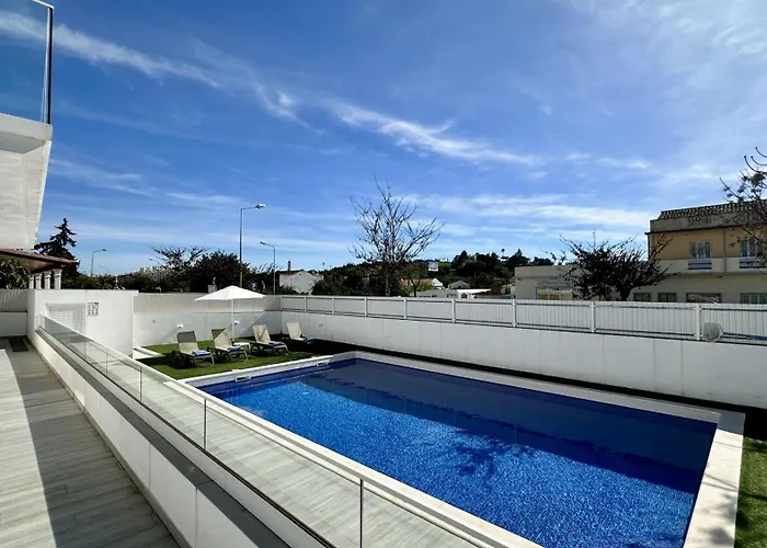 Hibisco 2 By Check-in Portugal شقة