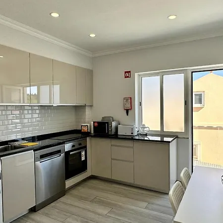 Hibisco 2 By Check-in Portugal *